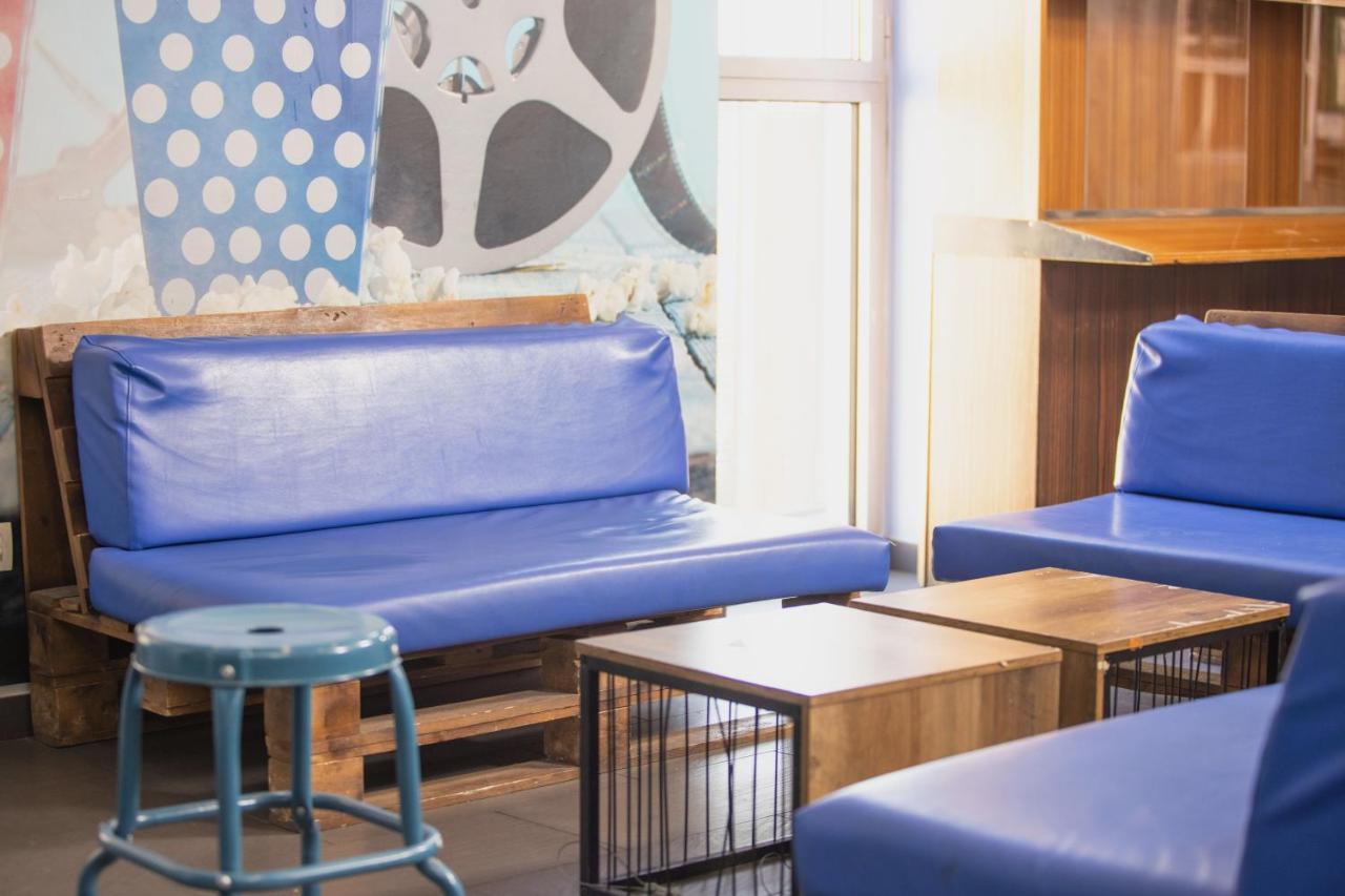 Urbany Hostel Барселона Екстериор снимка